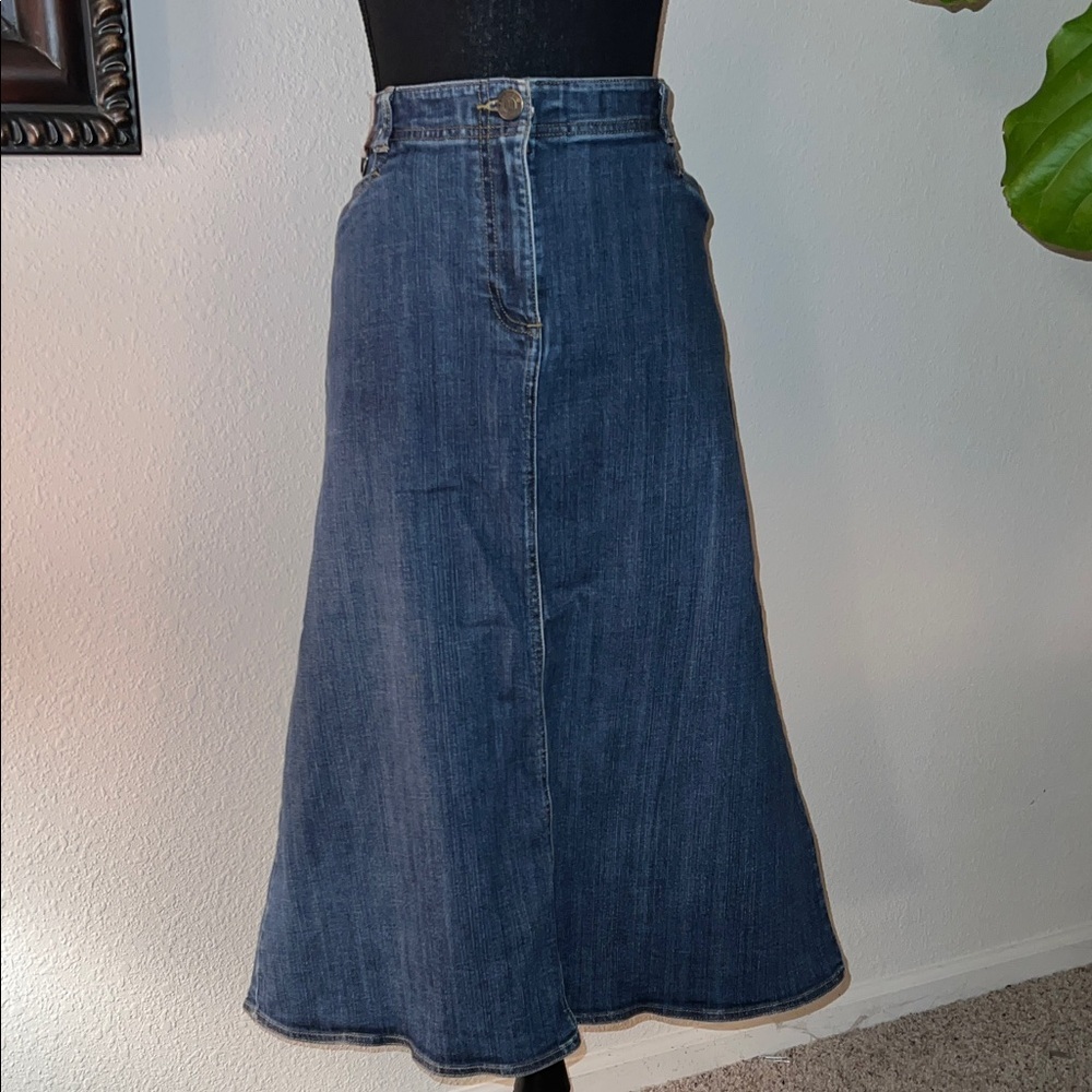 Lands’ End Premium Denim Women’s A-Line Denim Maxi Unlined Skirt Slit in Back 14